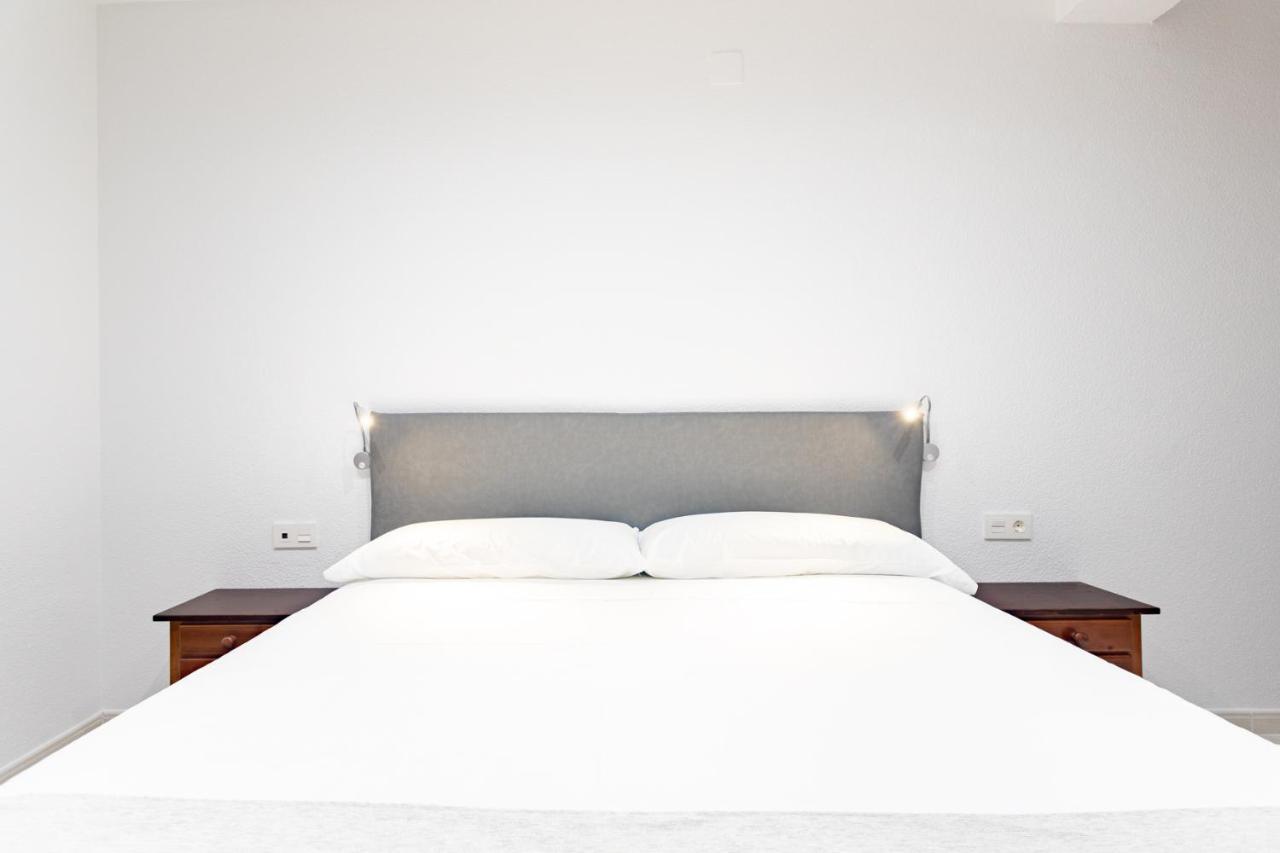 Hostal La Costa El Ejido Luaran gambar
