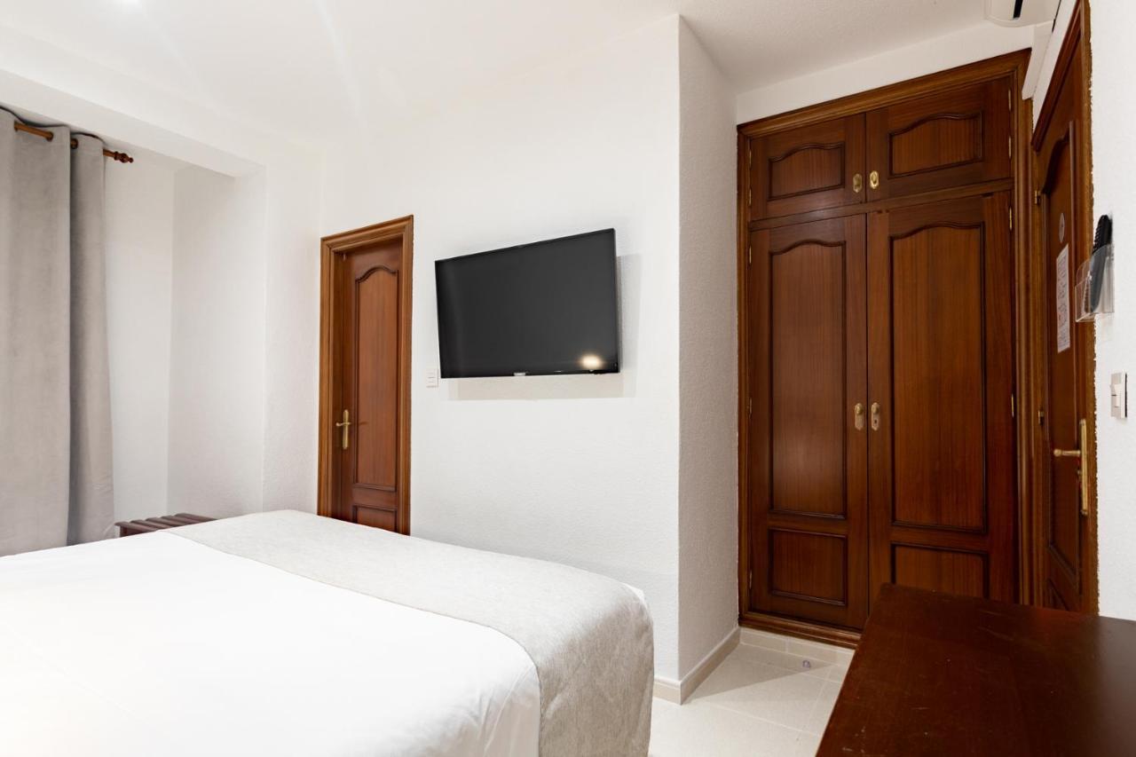 Hostal La Costa El Ejido Luaran gambar