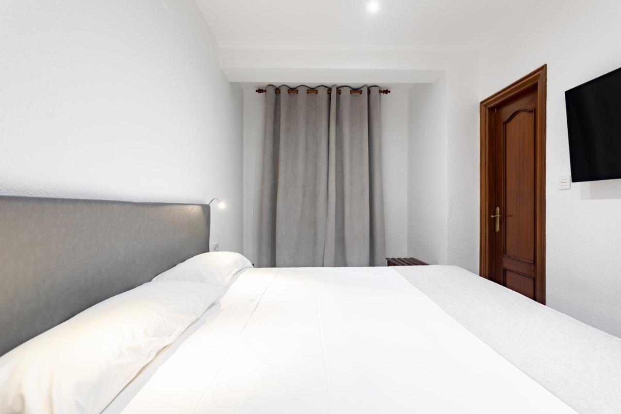 Hostal La Costa El Ejido Luaran gambar