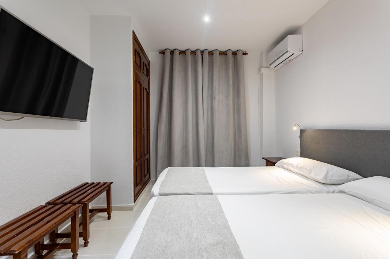 Hostal La Costa El Ejido Luaran gambar