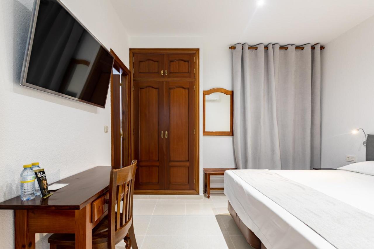 Hostal La Costa El Ejido Luaran gambar