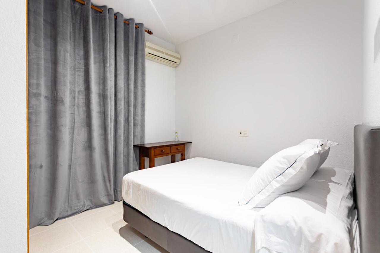 Hostal La Costa El Ejido Luaran gambar