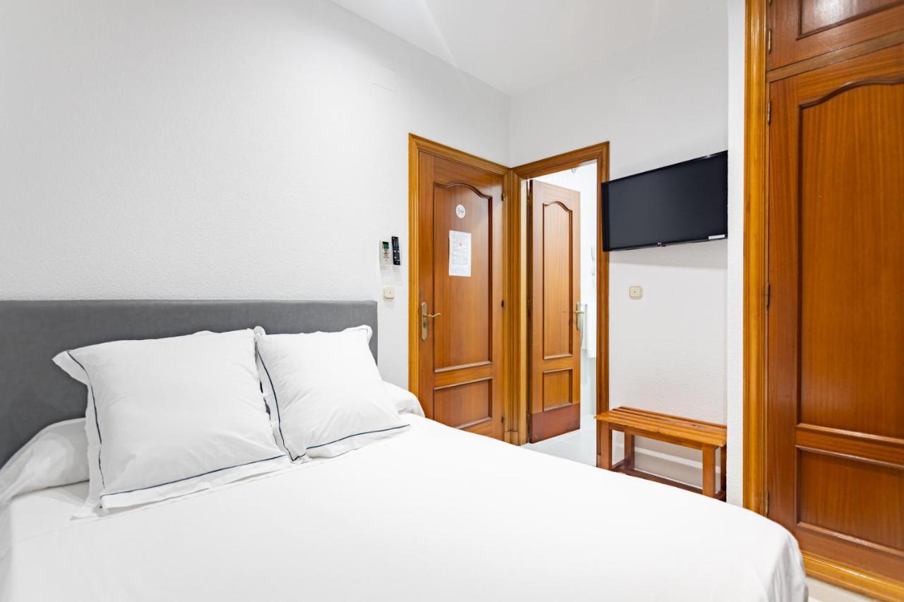 Hostal La Costa El Ejido Luaran gambar